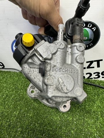 03L130755D VAG Bomba de alta presión  comprar en Oviedo