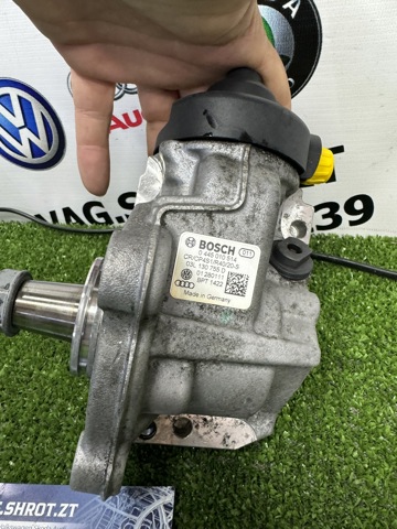 03L130755D VAG Bomba de alta presión  disponible Ourense