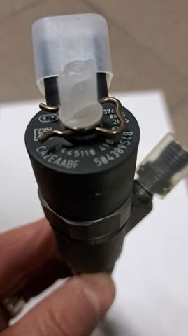 FIAT 504389548 Inyector comprar Pamplona