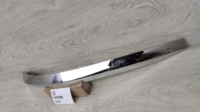 760853841 VAG Moldura de parachoques trasero izquierdo  en stock Córdoba