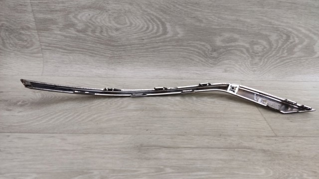 86691N7010 HYUNDAI Moldura de parachoques trasero izquierdo  disponible Ourense