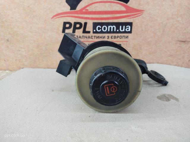 FIAT 7700782884 Depósito de bomba de dirección hidráulica  disponible España