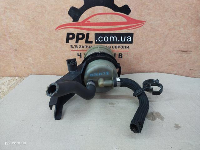 FIAT 7700782884 Depósito de bomba de dirección hidráulica  en stock Valencia