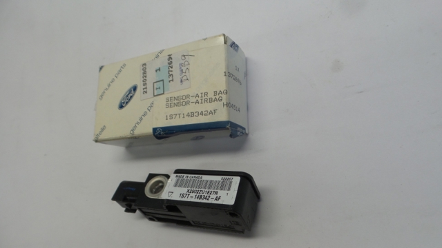 1372696 Ford