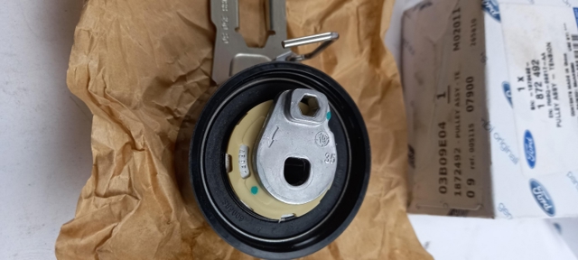 Comprar Tensor de la correa de distribución Ford C-Max  CB7 a bajo precio