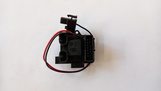 7701044815 Renault (RVI)