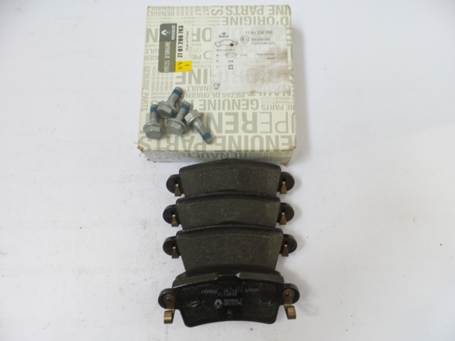 7701206763 Renault (RVI)