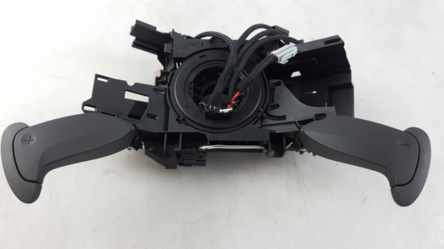Conmutador de la columna de dirección Renault Clio III (BR01, CR01)