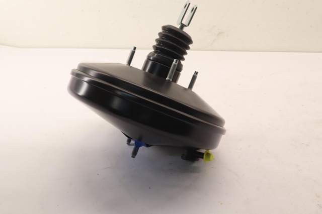 Servofreno de vacío Swift III hatchback (2005-2011) original desde 315,86 €