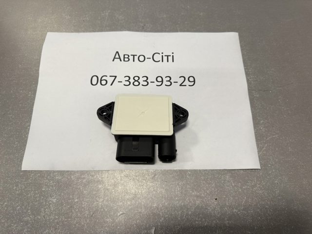 MERCEDES 6429002800 Relé de los calentadores  en stock Salamanca