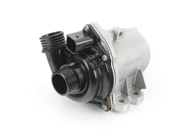 BMW 11515A05704 Bomba de agua  disponible Valladolid