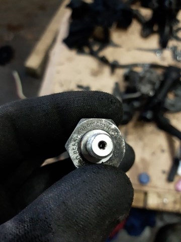 VAG 038919081K Sensor de presión de aceite comprar Tarragona