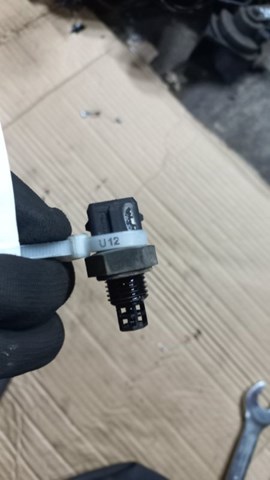 3934026010 HYUNDAI Sensor de temperatura del aire de admisión  en stock Córdoba