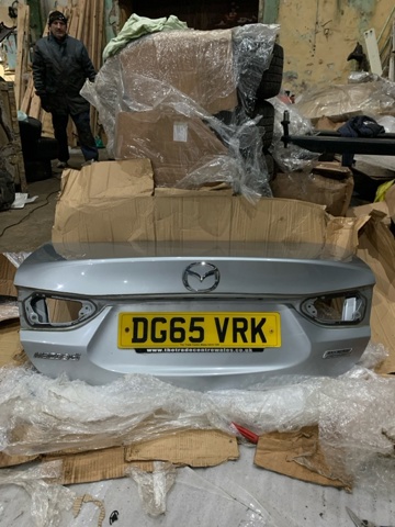 MAZDA GHY05261X Tapa maletero comprar Pamplona