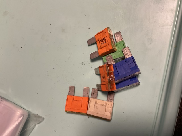 N10251901 Fusible  disponible Burgos