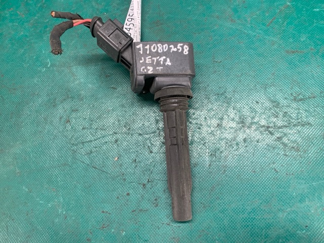 04C905110J Bobina de encendido  disponible Utrera