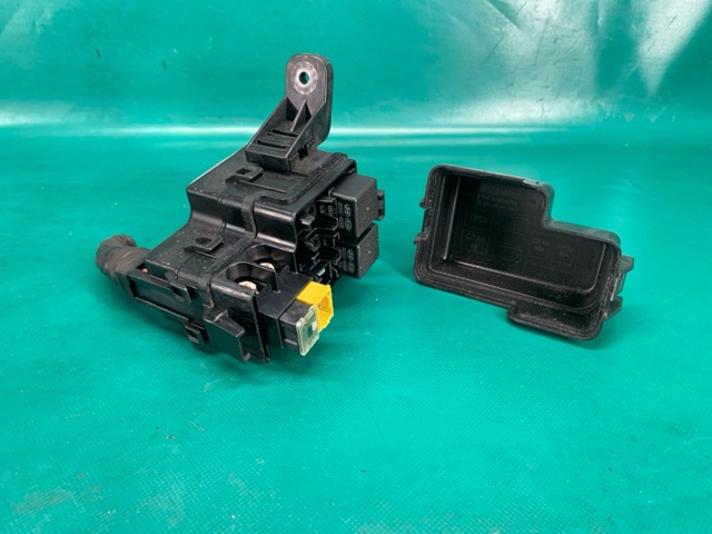 HYUNDAI 368604X000 Relé de los calentadores comprar Tarragona