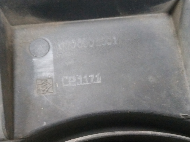 0000903701 Mercedes