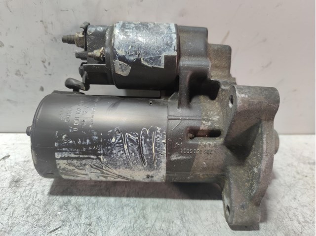 0001107019 Motor de arranque  disponible Utrera