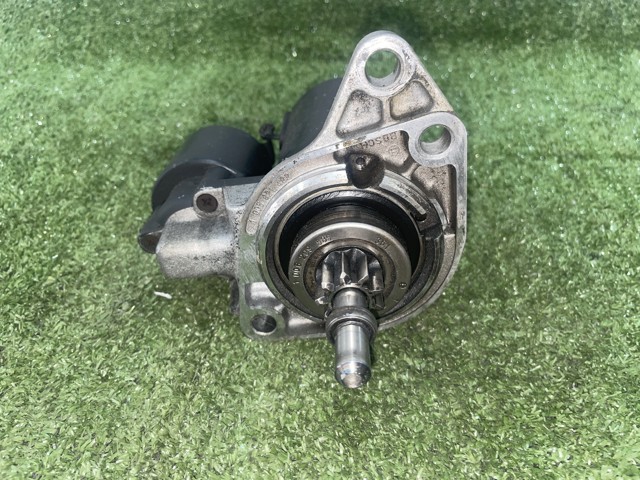 VAG 0001107020 Motor de arranque  disponible Lugo