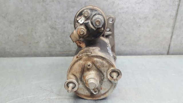 0001107047 Renault (RVI)