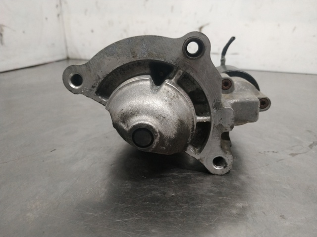 0001108183 Motor de arranque  disponible Burgos