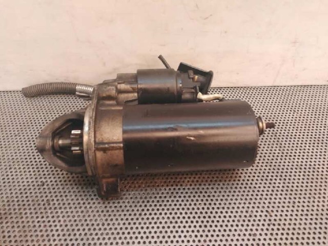 0001110112 MERCEDES Motor de arranque  disponible Ourense