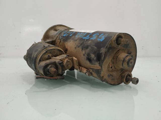 0001110115 Motor de arranque  disponible Utrera