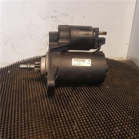 0001112038 Motor de arranque  disponible Burgos