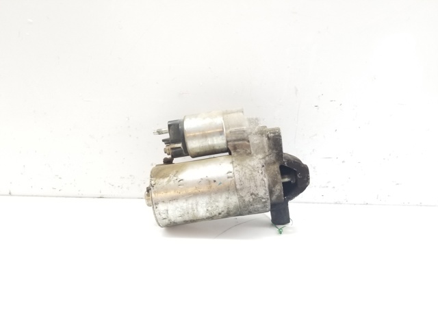 0001112041 Motor de arranque  disponible Utrera