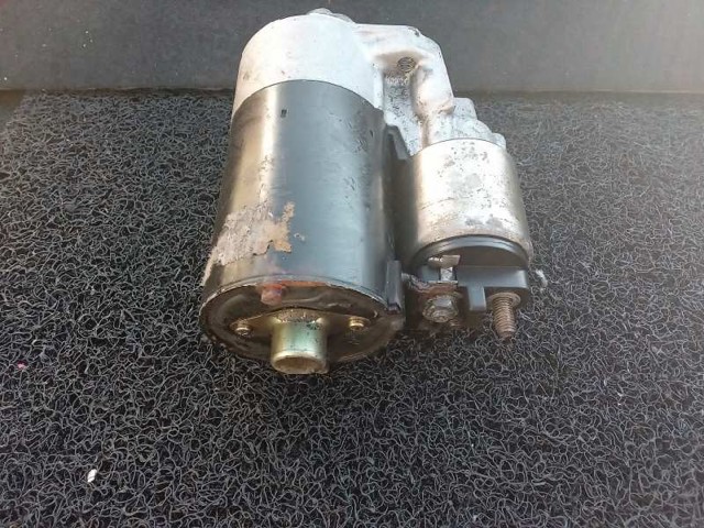 0001113009 Motor de arranque  disponible Utrera