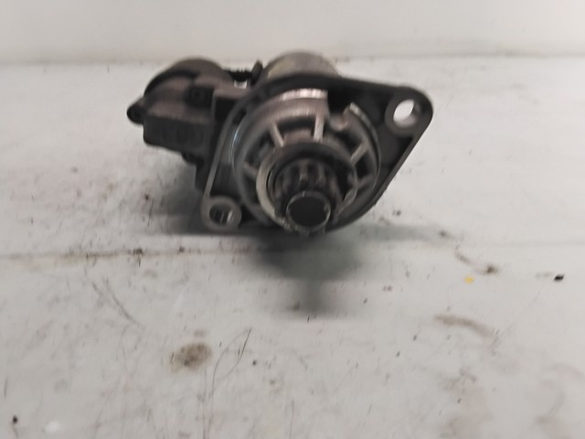 VAG 0001123038 Motor de arranque  en stock Salamanca