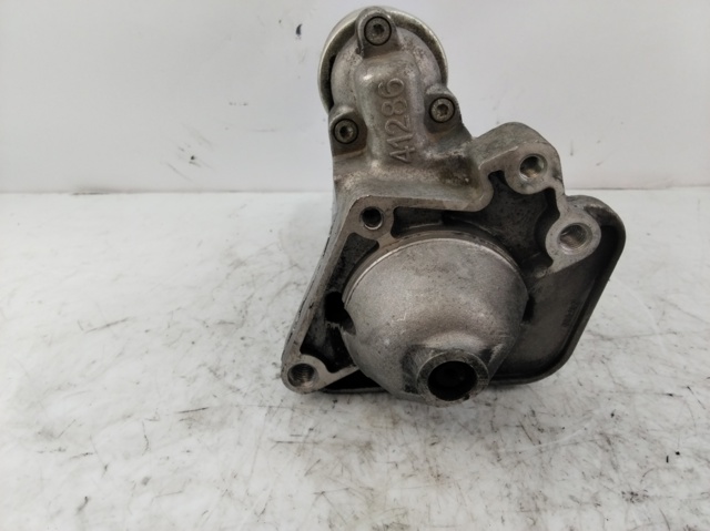 0001136008 Renault (RVI)