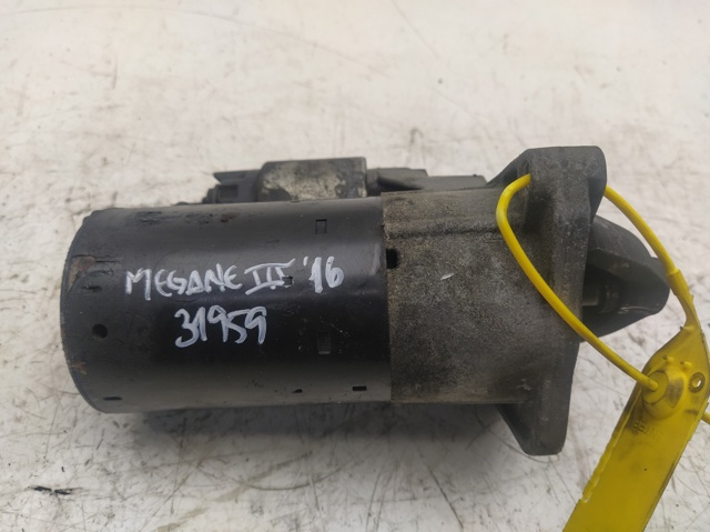 0001136008 Motor de arranque  en stock Granada