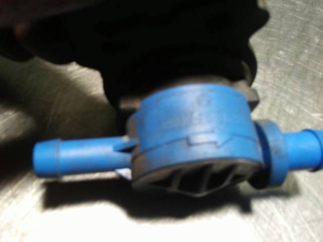 Valvula De Adsorcion De Vapor De Combustible Mercedes E W211