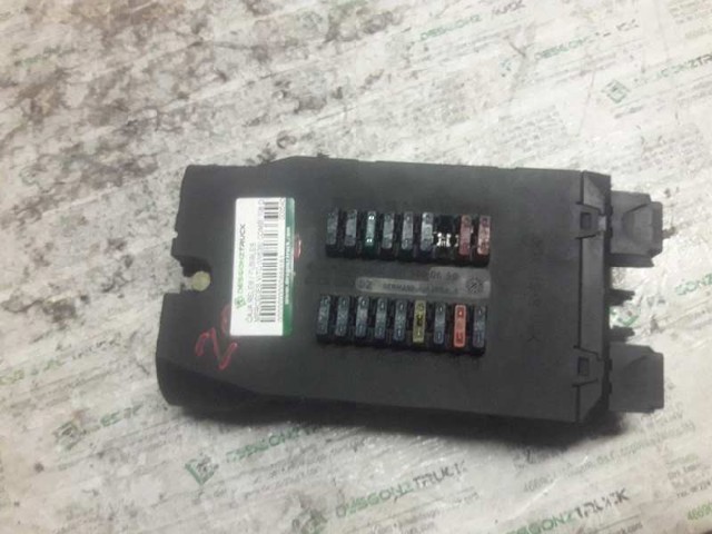 0005400650 MERCEDES Caja de fusibles  disponible Vigo