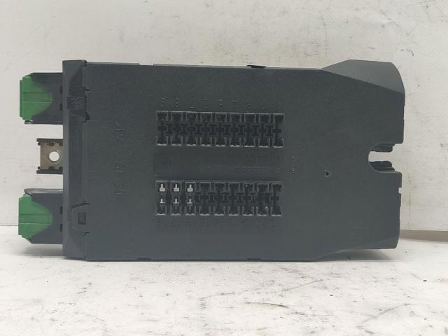 MERCEDES 0005400650 Caja de fusibles  en stock Valencia