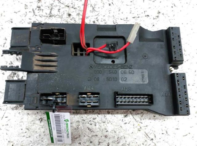 0005400650 MERCEDES Caja de fusibles  comprar en Oviedo