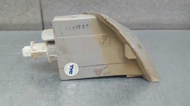 Piloto intermitente izquierdo Alfa Romeo 145 930