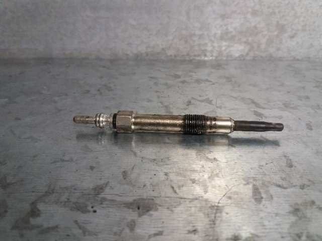 Calentador de combustible en el filtro Alfa Romeo 146 930