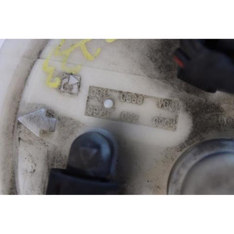 0010688V001 Módulo de bomba de combustible con sensor de nivel de combustible  disponible Utrera