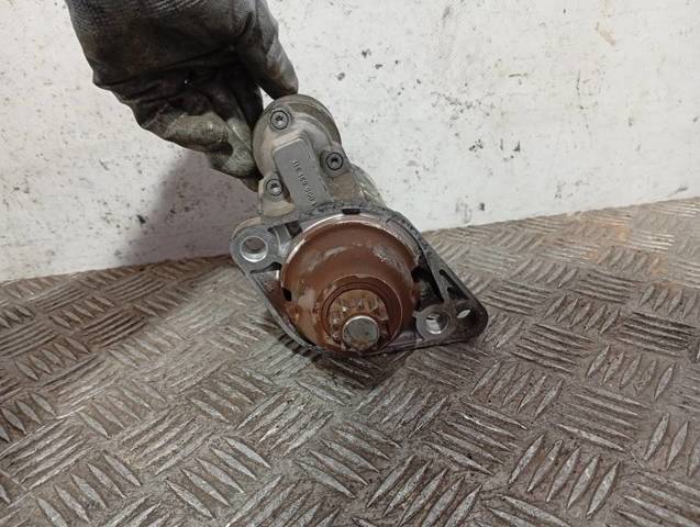 001123012 VAG Motor de arranque  en stock Gandía
