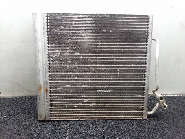 Condensador / radiador  aire acondicionado para smart city-coupe 0.7 (450.330) g 15 0013198V001