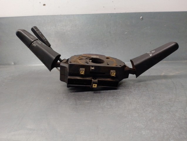 MERCEDES 0015406545 Conmutador de la columna de dirección completo  disponible Lugo