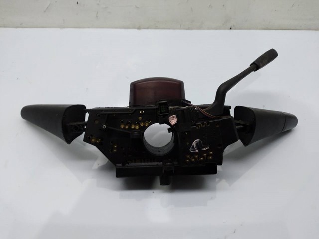 0015406545 MERCEDES Conmutador de la columna de dirección completo  disponible Ourense