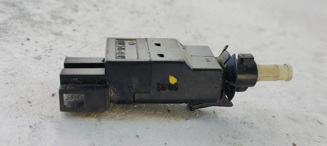 0015454009 MERCEDES Interruptor de luz de freno comprar Alcalá