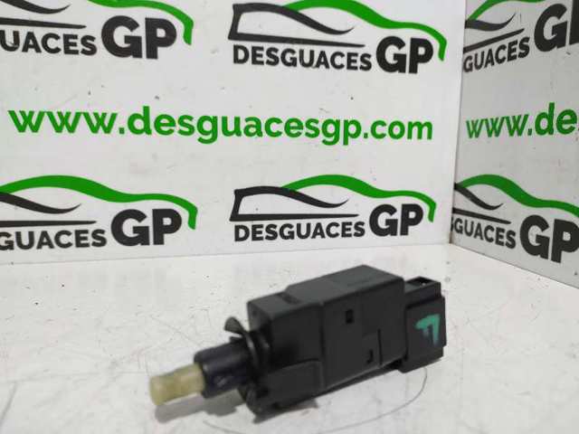 MERCEDES 0015454009 Interruptor de luz de freno comprar Barcelona