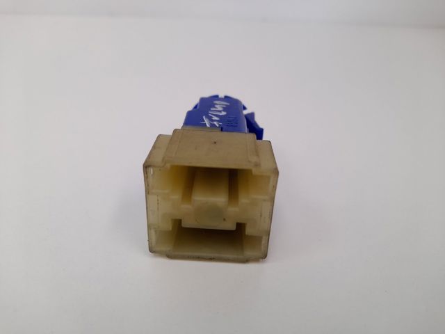Interruptor luz de freno 0015459509 MERCEDES