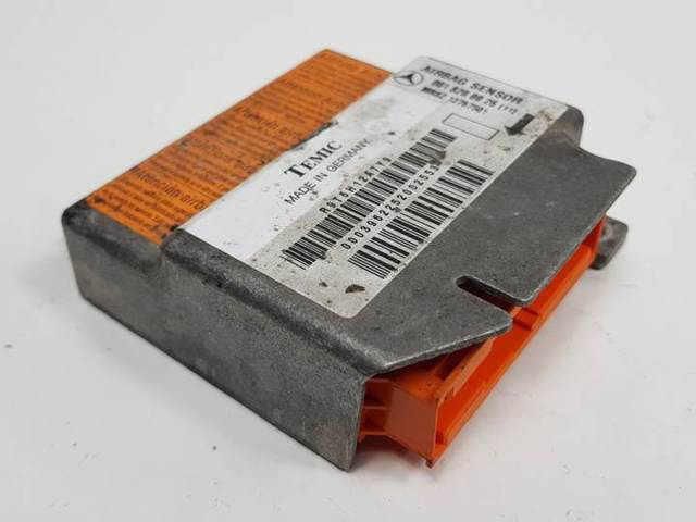 0018200026 MERCEDES Módulo de control de airbag  disponible Ourense