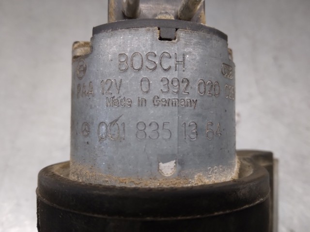 MERCEDES 0018351364 Bomba de agua eléctrica auxiliar  disponible Valladolid